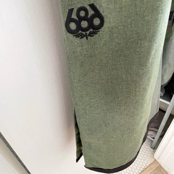 686 Mens Smarty 3X1 cargo ski pants - Picture 13 of 15